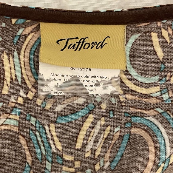 Tafford Brown Teal Circles Print 100%‎ Cotton Scrubs Top Pre-owned - Picture 4 of 7